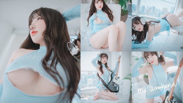 Ảnh sex nghệ thuật Em gái cute bên cây đàn