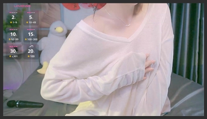 Anna gấu stripchat live 25-01-2025