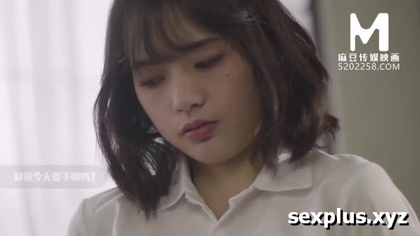 Địt em người mẫu áo cưới dâm loạn mặt dâm méo thể tả