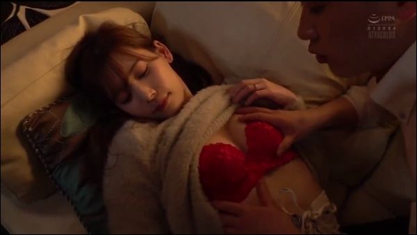 Gã chồng biến thái và cô vợ mới cưới Tsumugi Akari