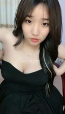 Gái xinh trả kèo cho thằng bạn thân nắn vú cực mềm mại