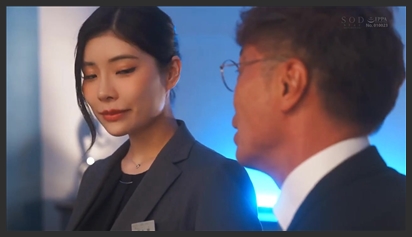 Làm tình với cô lễ tân xinh đẹp của khách sạn