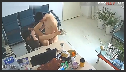 Lộ clip thư ký và giám đốc Samsung làm tình cực sướng