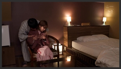 Người chồng dẫn vợ yêu đi đi chơi với đồng nghiệp công ty mà không biết Cô vợ bị địt