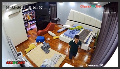 Quay Lén Ở Spa Kích Dâm
