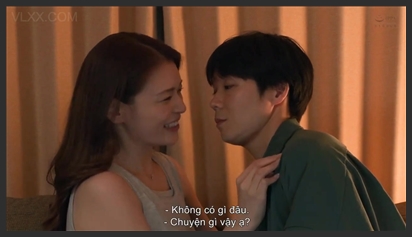 Tán tỉnh chị đồng nghiệp rồi đưa chị lên giường