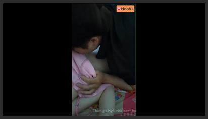 Trưa nắng gọi bạn trai sang trọ bú lồn